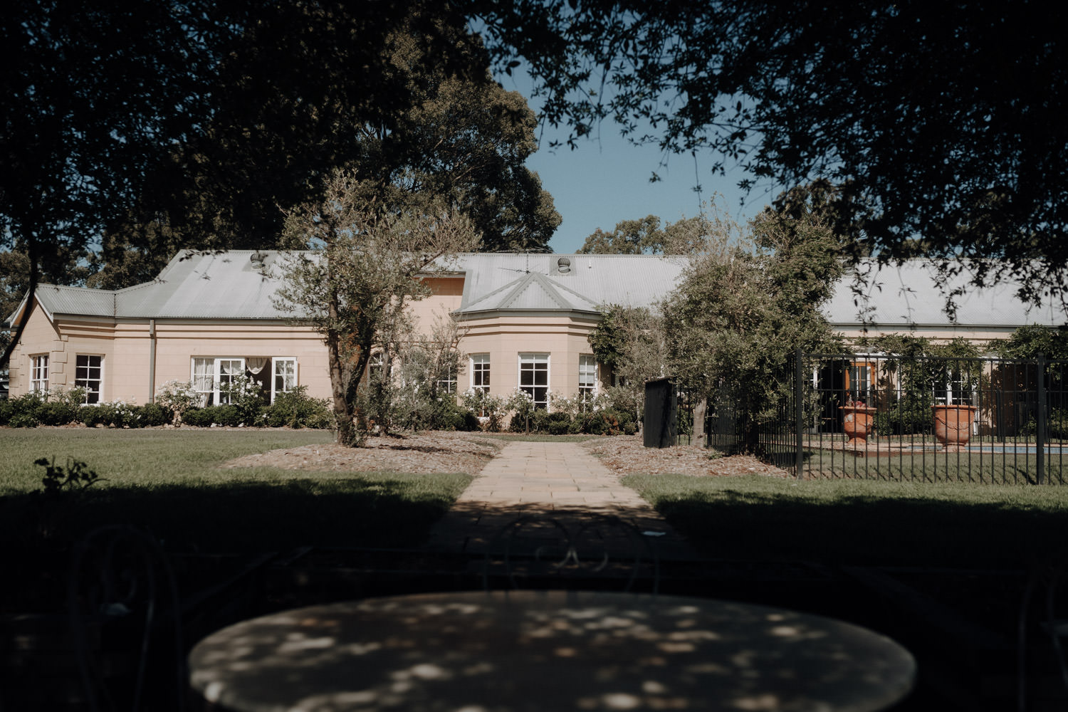 Außenaufnahme eines Hauses im Hunter Valley in Sydney.