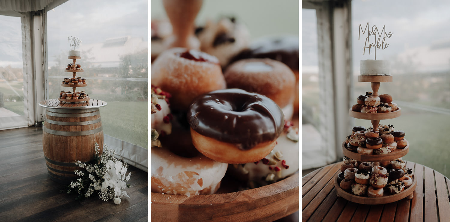 Triptychon von einem Doughnut Tower im Peterson House in Australien.